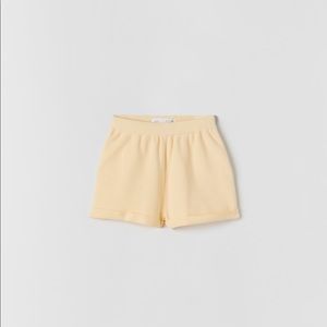 NWT Zara 6-7Y soft knit yellow shorts